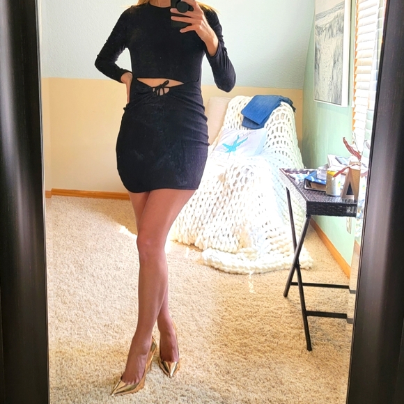 NWT- Little Black Dress- Medium - Picture 8 of 13